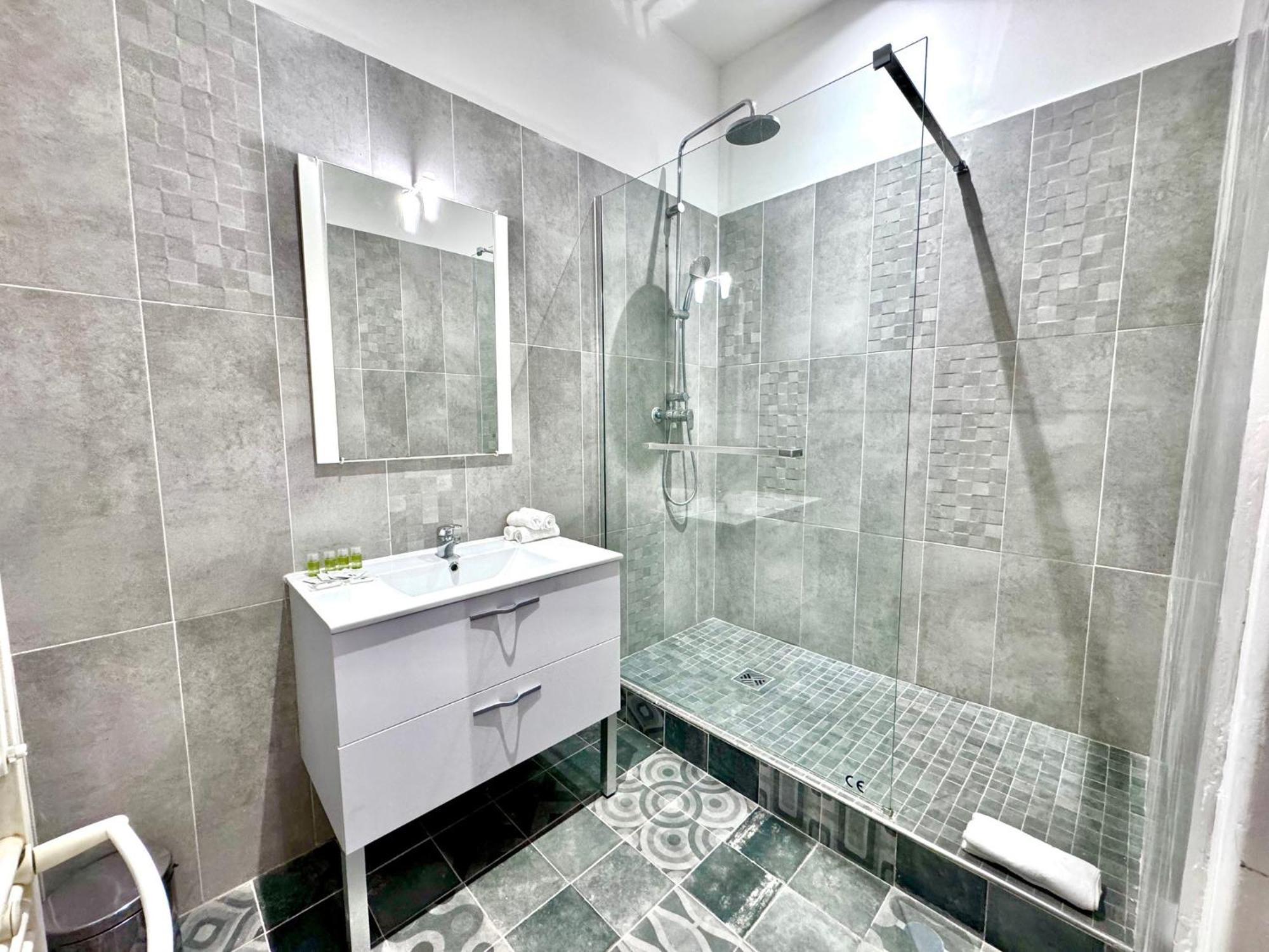 Aparthotel Riviera - Pont Vieux 2 - Old Town - Charm 2 Bedrooms Apartement Ac - 5Mn Beach Nice Exteriér fotografie